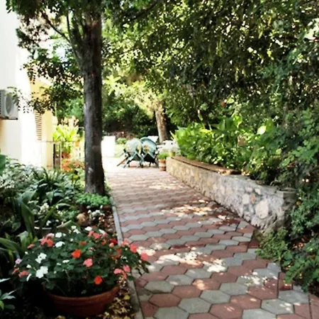 アパート Foretic